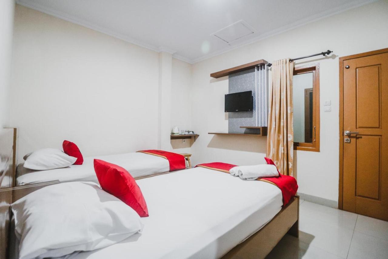 Reddoorz Plus Near Wtc Batanghari Mall Tanjungjohor Luaran gambar